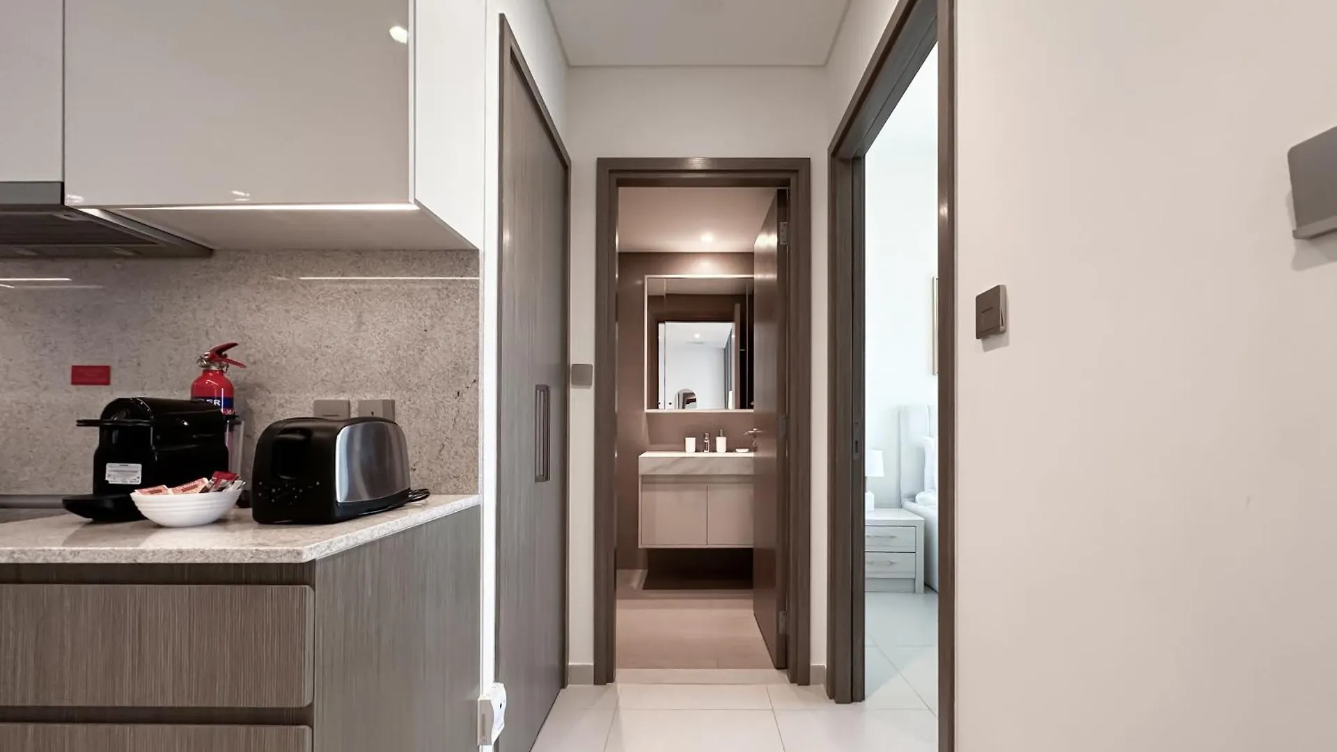 Trophy - Euphoria Eclipse Suite In 29Th Floor In Burj Royale Dubai 0*,  United Arab Emirates
